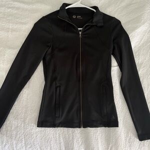 Gilly Hicks active recharge zip up jacket
